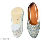 Voguish Women Juttis & Mojaris