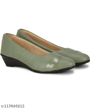 SUPER FANCY Latest Collection, Comfortable Ethnic Sandal Fashionable Bellies For Women's and Girl's Bellies for Women Green Color