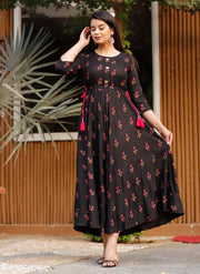 New Fancy Women's Floral Printed Rayon Comfortable Kurti