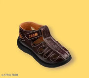 Kids closed toe sandals for boys and girls