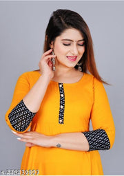 Amazing CN Latest Fashion Women's Solid Printed Round Pleated Flared Kurti