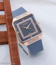 Latest design square case diamond dail quartz watch for girls