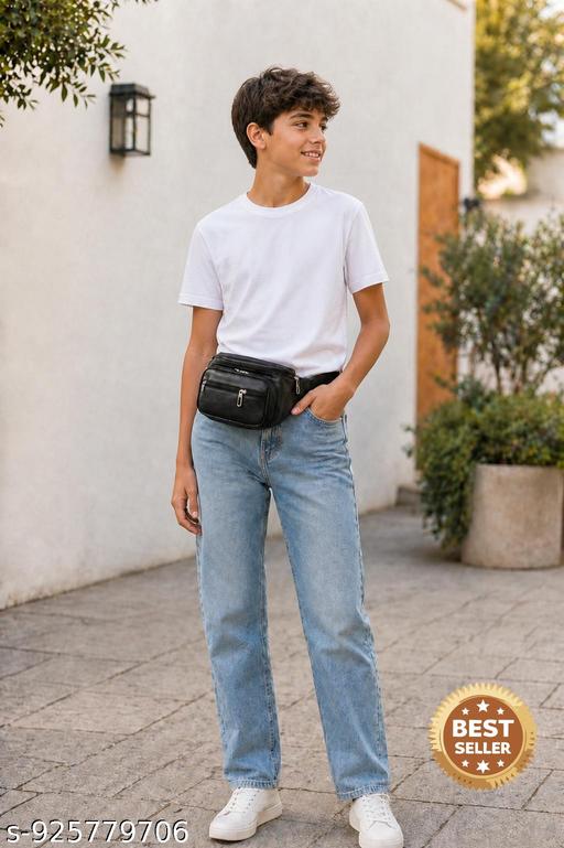 Multipurpose Black Waist Bag – Ideal for Travel, Gym & Daily Essentials
