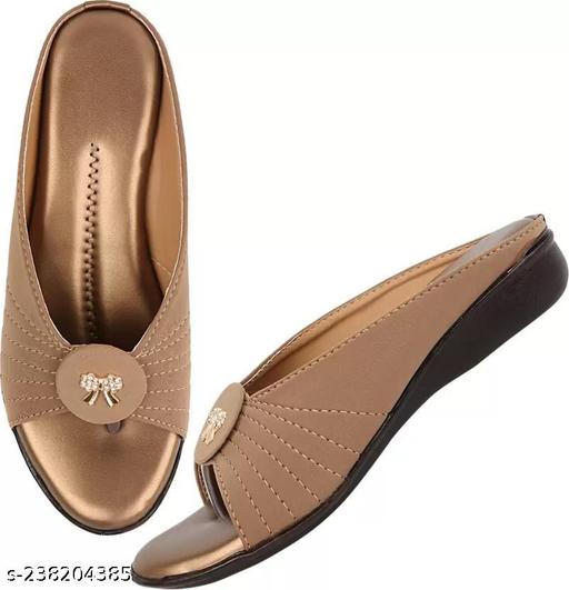 Km New looking woman and Girls Fashin Flats Sandals latest Fashion Stylish Sandals and slippers