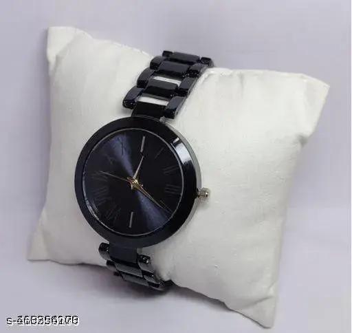 New Fancy Solid Dial Attractive Metal Chain Attractive Bracelet Analog Watch for Women