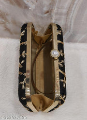 Styles Modern Women Clutches