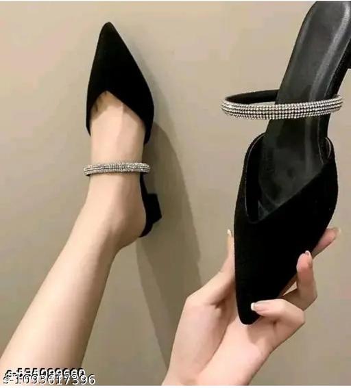 Chain heels
