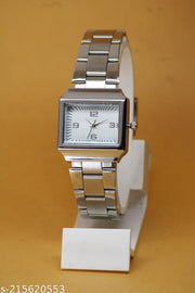Attractive Solid Designer Stainless Steel Belt Analog Watches for Women