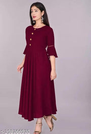 Ultra Fashion Women's Solid Flared Kurti
