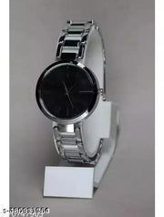 New Fancy Solid Dial Attractive Metal Chain Attractive Bracelet Analog Watch for Women