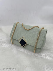 Stylish Sling Bag,Trendy Sling Bag,Sling Bag with Multiple Compartments,Waterproof Sling Bag,Sling Bag,Leather Sling Bag,Designer Sling Bag,Casual Sling Bag.Small Sling Bag,Women's Sling Bag,