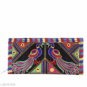 Styles Trendy Women Clutches