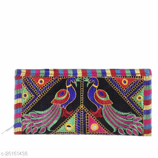 Styles Trendy Women Clutches
