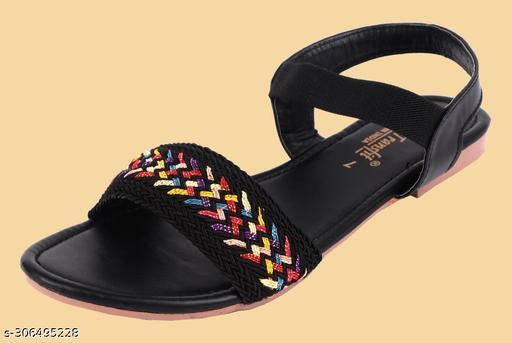Solvyn Women Black Flats Sandal