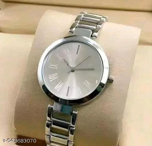 New Fancy Solid Dial Attractive Metal Chain Attractive Bracelet Analog Watch for Women