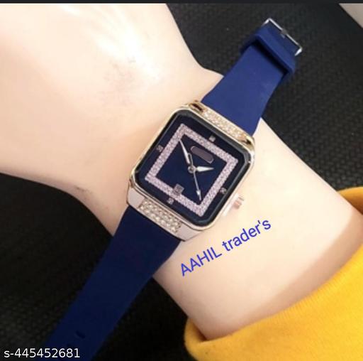Latest trends premium looks square shape diamond case design analog watch for women and girls