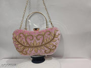 REAL LIFE STUNNING FABULOUS AND DELUXE FESTIVE/PARTY/WEDDING/BRIDAL CLUTCH FOR WOMEN