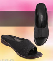 SGR /woman and Girls Fashin Flats Sandals latest Fashion Stylish Sandals and slippers