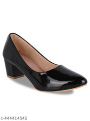 Fabulous Women Juttis & Mojaris