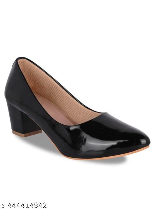 Fabulous Women Juttis & Mojaris