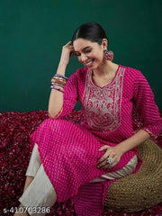 Georgette pink lehriya kurta