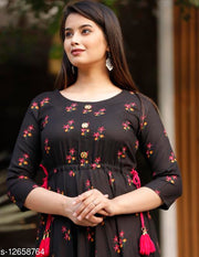 New Fancy Women's Floral Printed Rayon Comfortable Kurti