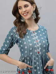 Womens Dobby Cotton Pocket Pleated kurti