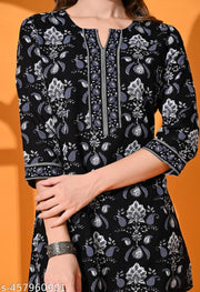 Womens Printed Pure Cotton Kurti in Black