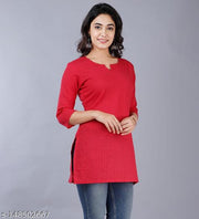Women Cotton Solid 3/4th Sleeve V-neck Short Kurta-RED