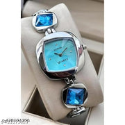 New Fancy Solid Dial Attractive Metal Chain Attractive Bracelet Analog Watch Combo for Women