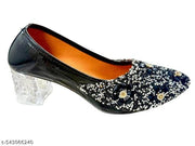 Women Juttis & Mojaris