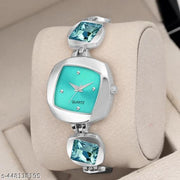 New Fancy Solid Dial Attractive Metal Chain Attractive Bracelet Analog Watch for Women