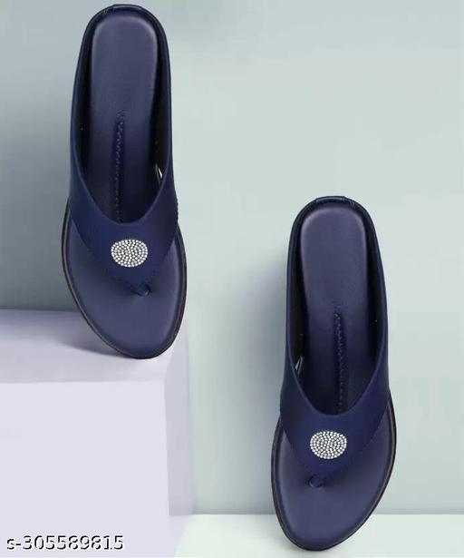 CROX New looking woman and Girls Fashin Heel Sandals latest Fashion Stylish Sandals and slippers