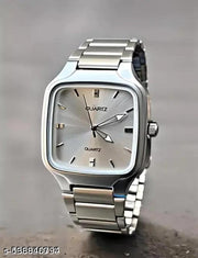 Stylish analog watch for men and boys in chain