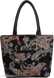 Ravishing Alluring Women Messenger Bags