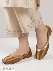 Yepplo Women  Punjabi Juttis & Mojaris