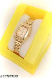 Tranding  Beautiful Golden Square Watch For Women's
