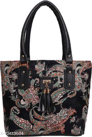 Ravishing Alluring Women Messenger Bags