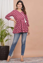 NEW LOOK KURTA/Classic Designer Women kurta/tranding gown/letest kurta/flower gown/new look kurta