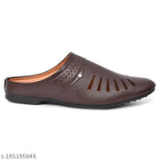 Unique Men's Brown Juttis