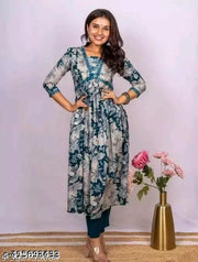 aliya cut till blue kurti