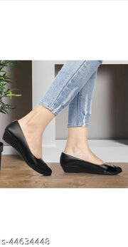 Trendy Stylish Comfotable Casual Flat Bellies Or Ballerina Loafer For Women
