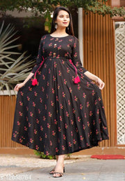 New Fancy Women's Floral Printed Rayon Comfortable Kurti