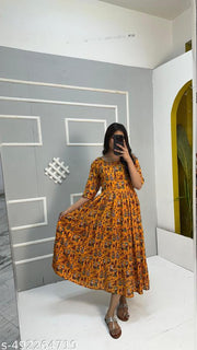 Printed Gown Premium kurta for Women Kurta forWomen's Rayon Printed Long Flared Anarkali Kurti Beautiful Women WOMEN NEV PRINTED RAYON ANARKALI KURTI