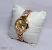 New Fancy Solid Dial Attractive Metal Chain Attractive Bracelet Analog Watch for  Women