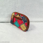 D shape clutch