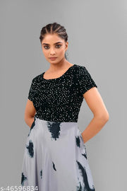 Aagyeyi Ensemble Kurtis
