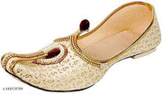 Men's Ethnic Traditional Juttis & Mojaris