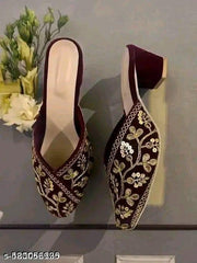 Elite Women Juttis & Mojaris
