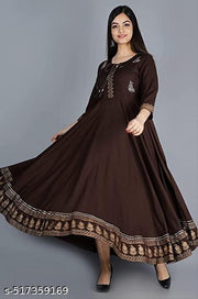 Saadgee Women's Green Rayon Anarkali Kurti